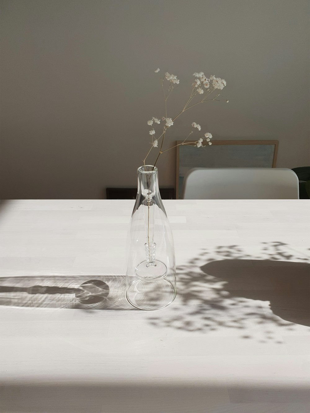 透明なガラスの花瓶