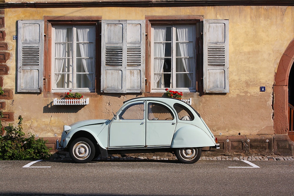 white Volkswagen Beetle