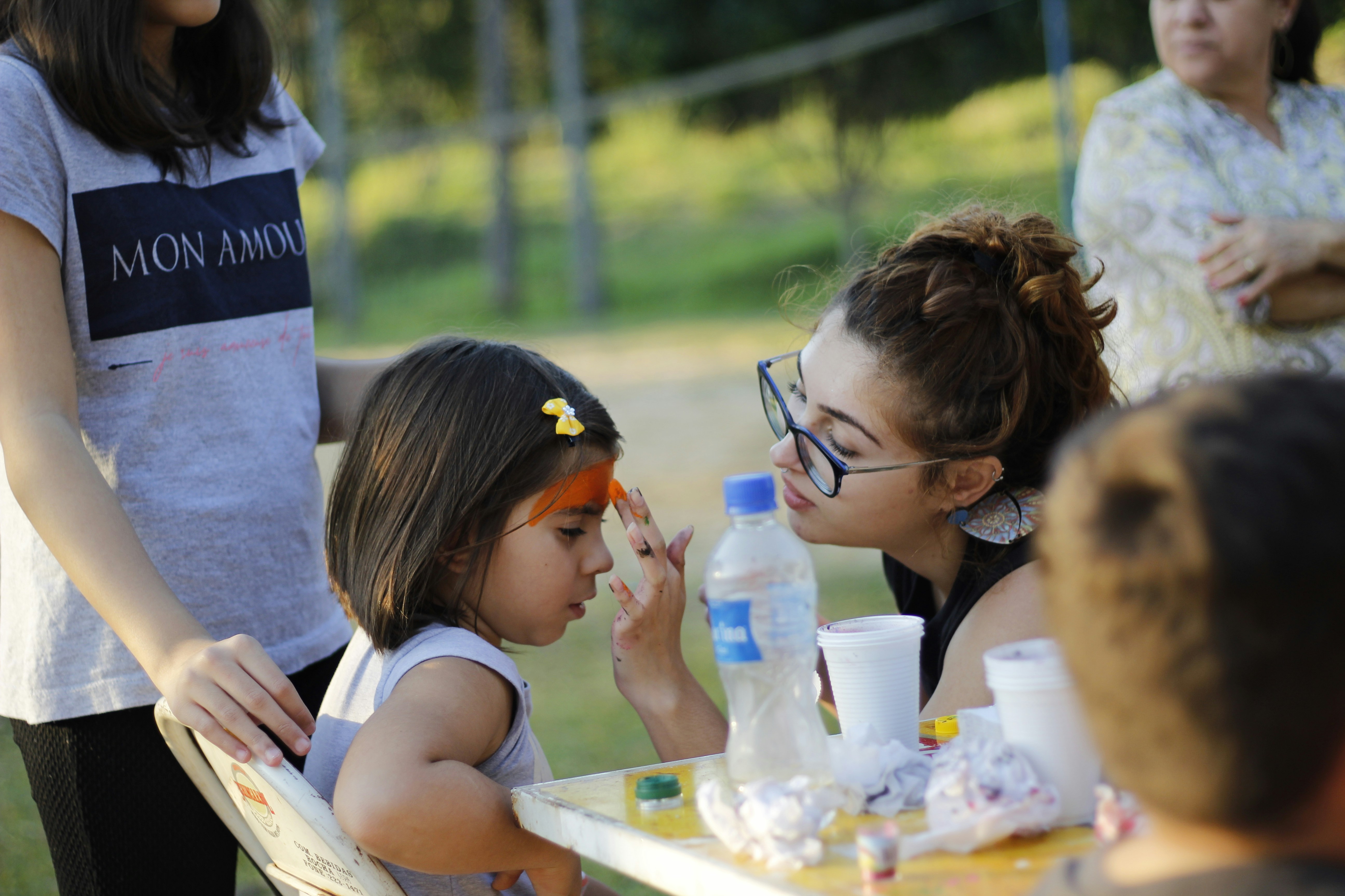 face paint on girls face