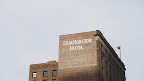 Sam Houston Hotel