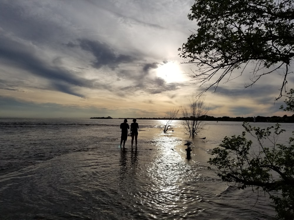 Pareja en la playa