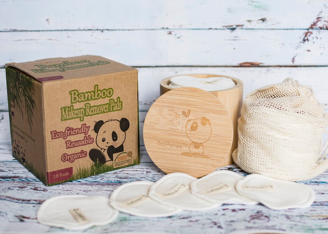 Reusable Cotton Pads with Bamboo Storage Jar by EcoPanda