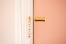 brown door lock