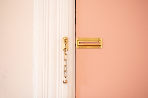 brown door lock