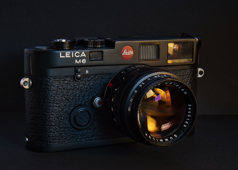 black Leika M6 camera