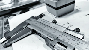 gray dial caliper