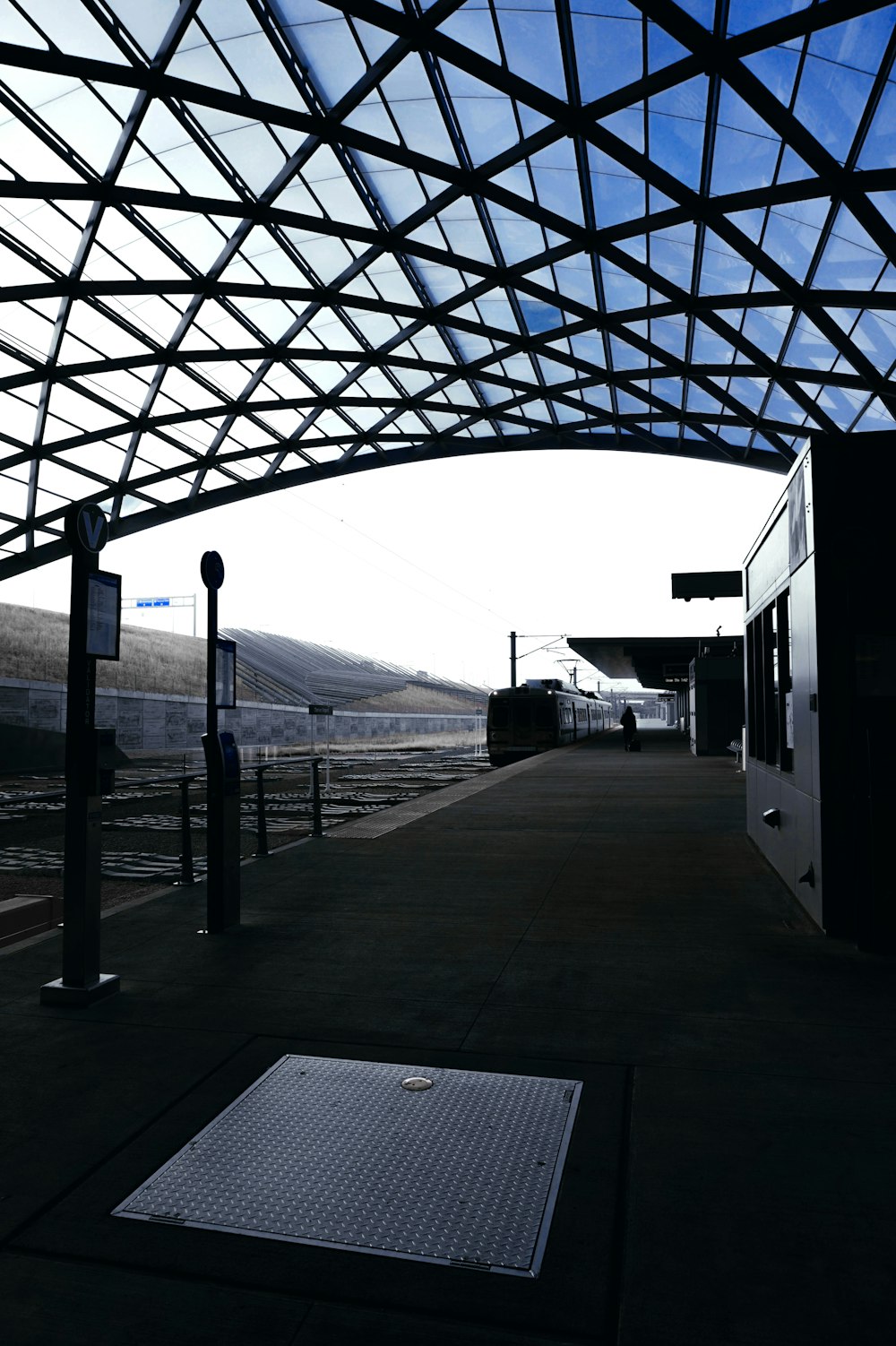 gray concrete pathway during daytime