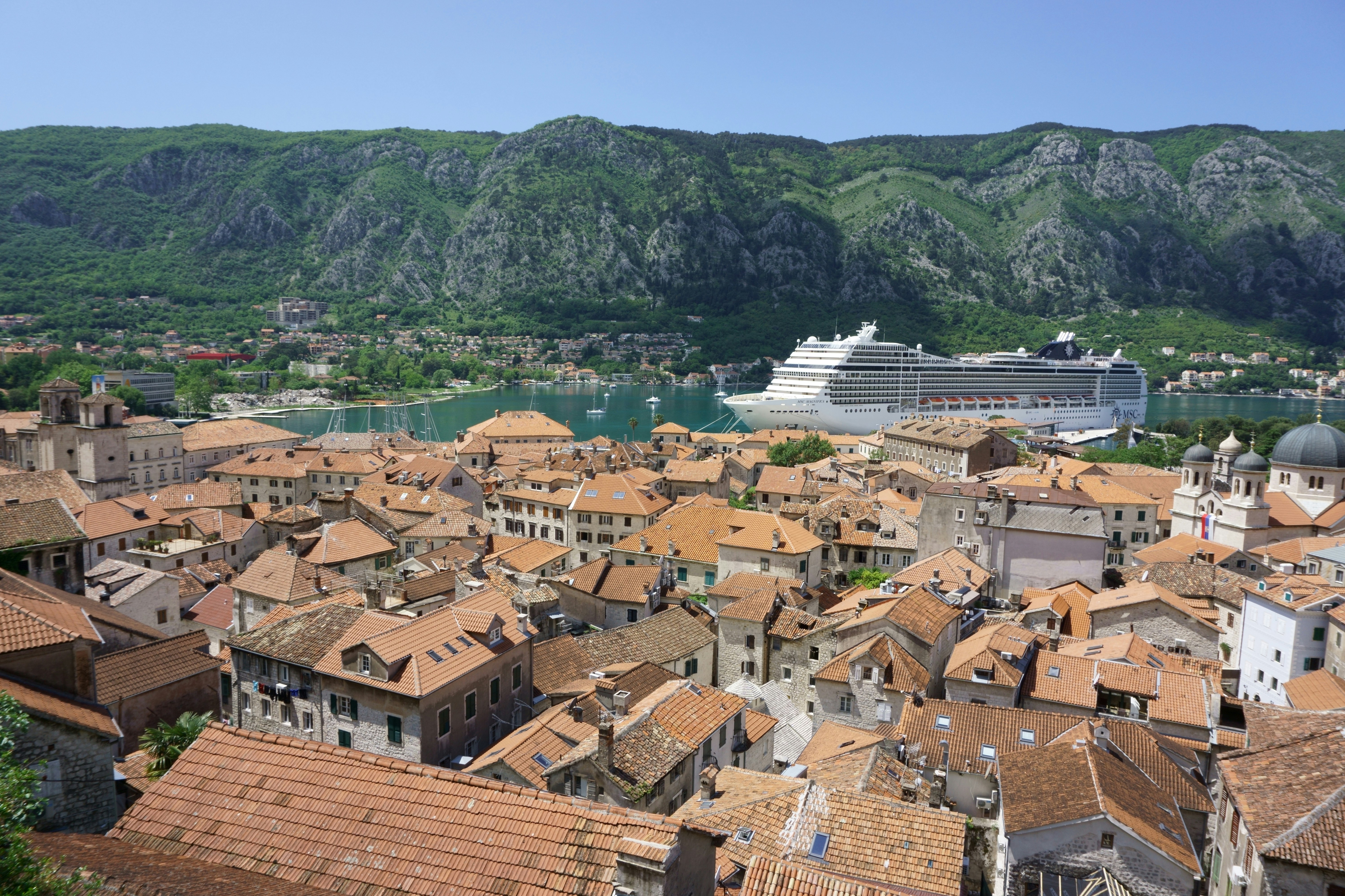 Picture 4 : 2 Spectactular Days in Montenegro and Bay of Kotor - Exploring the Bay of Kotor and its Surroundings