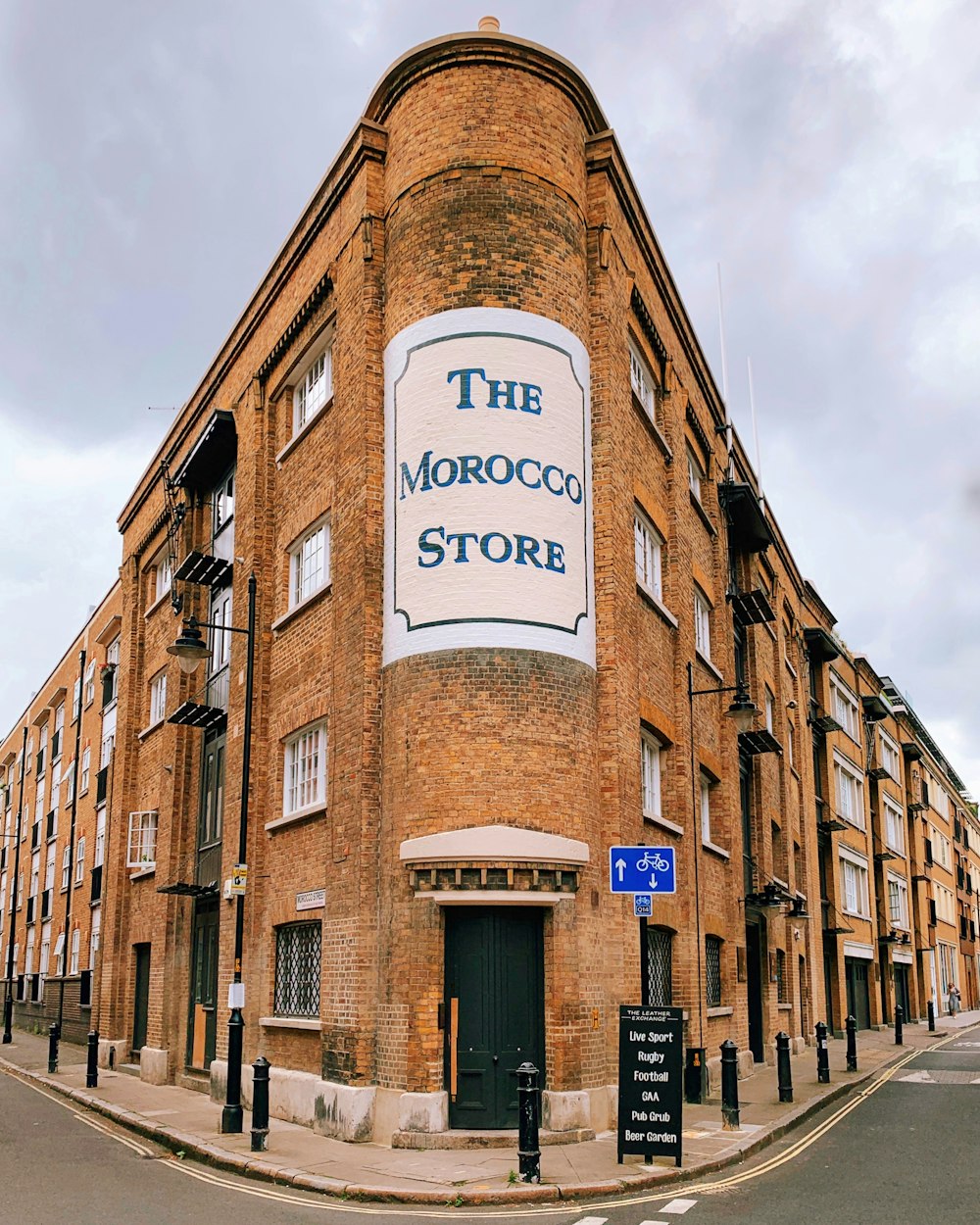 The Morocco Store Facade Photo Free Door Image On Unsplash