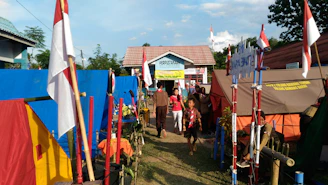 people walking near stores during daytime