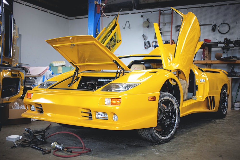 yellow coupe