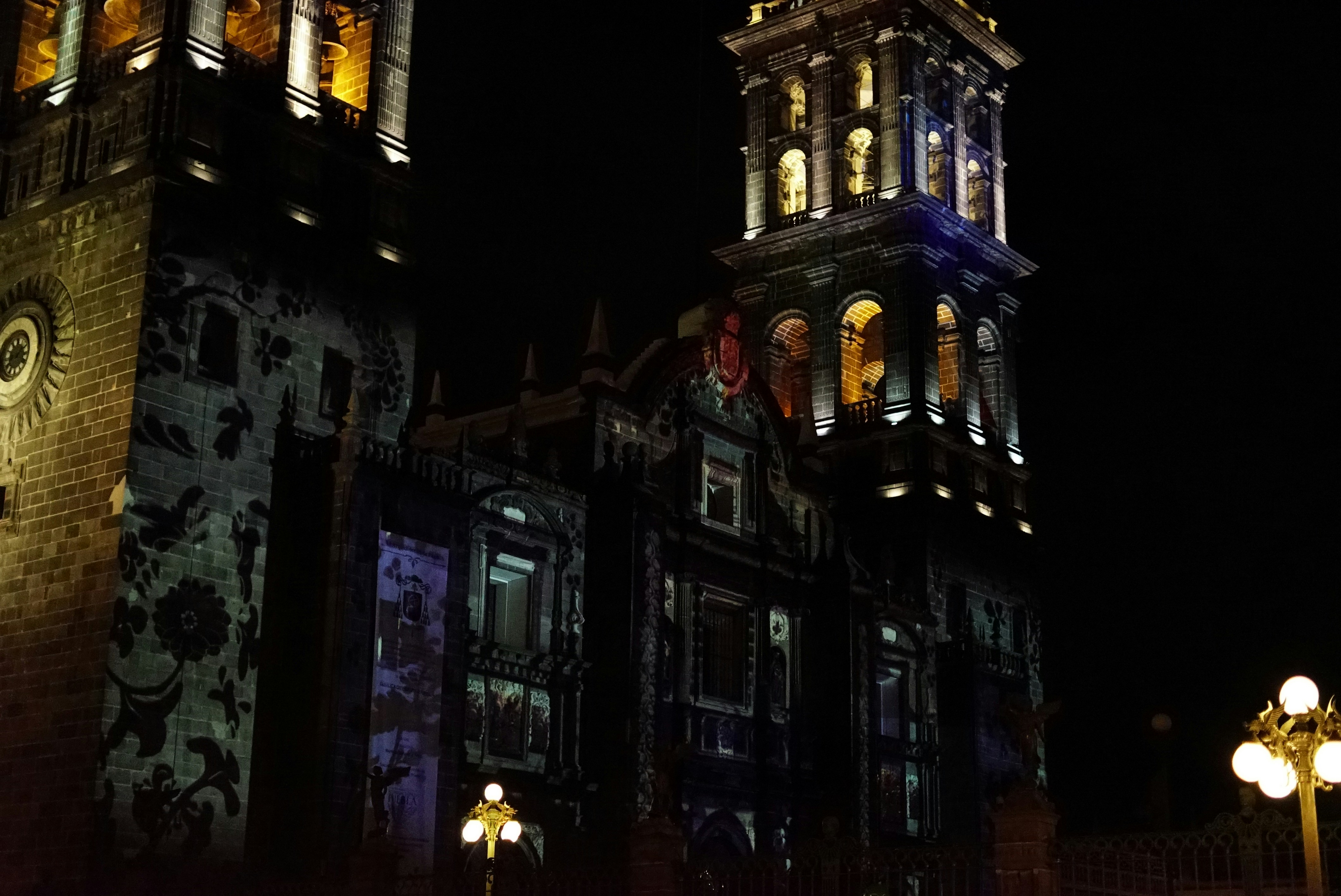 Navidad en Bogotá: planes románticos y sociales para parejas y solteros