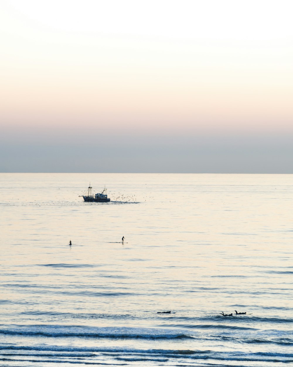 boat sailing during daytime