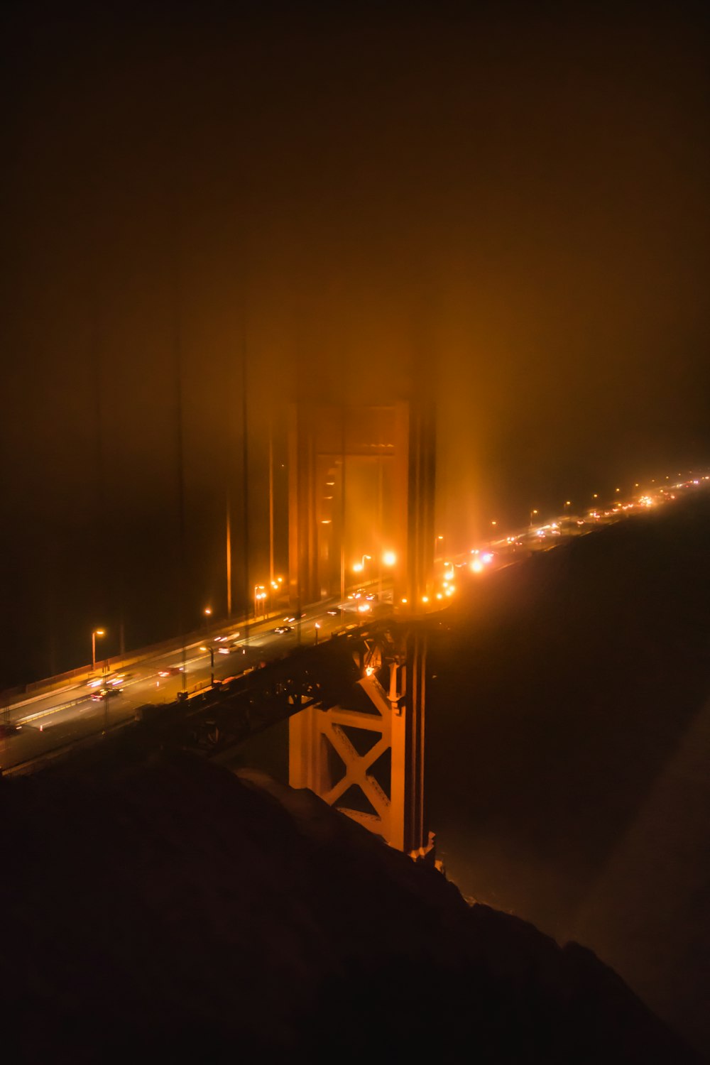 Golden Gate bridge during nighttime