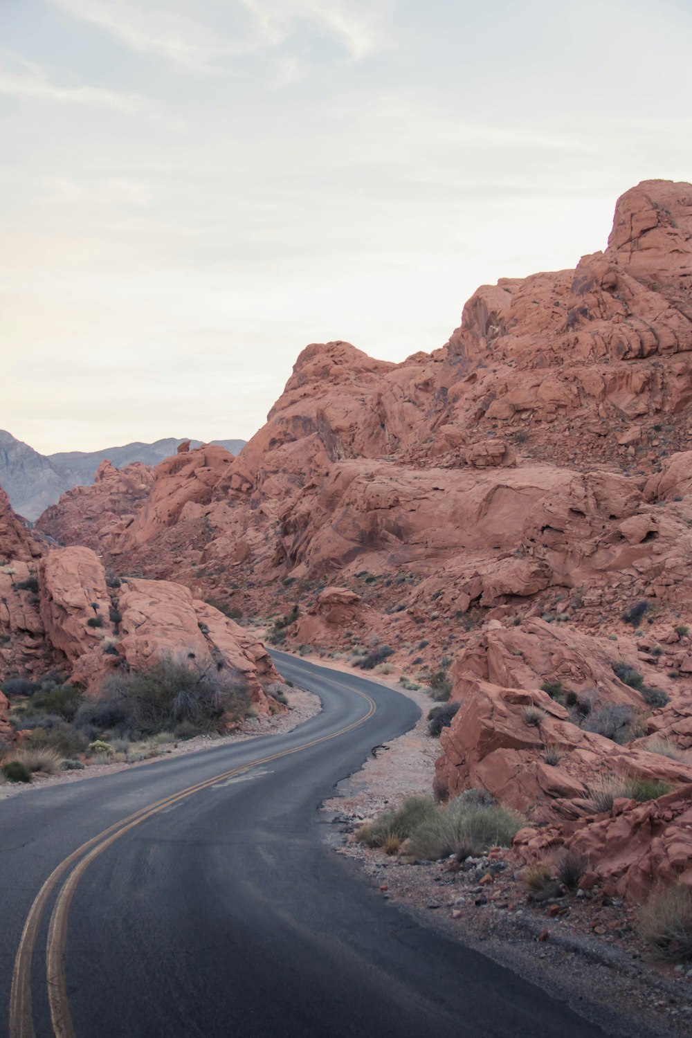 wide road on focus photography