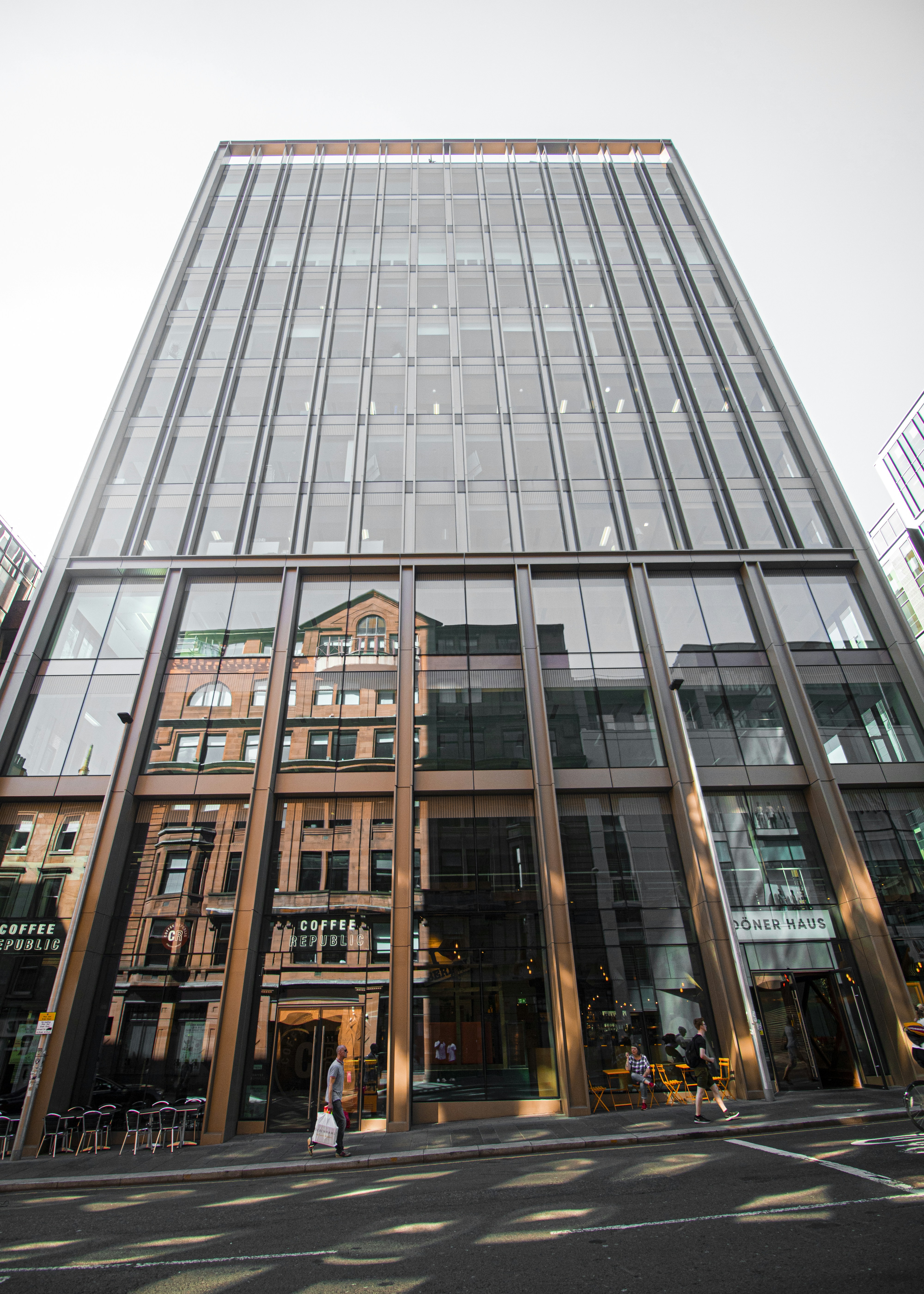 Photo by emilembunzama