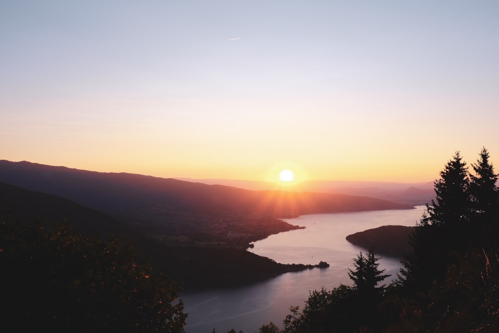 lake beside mountain