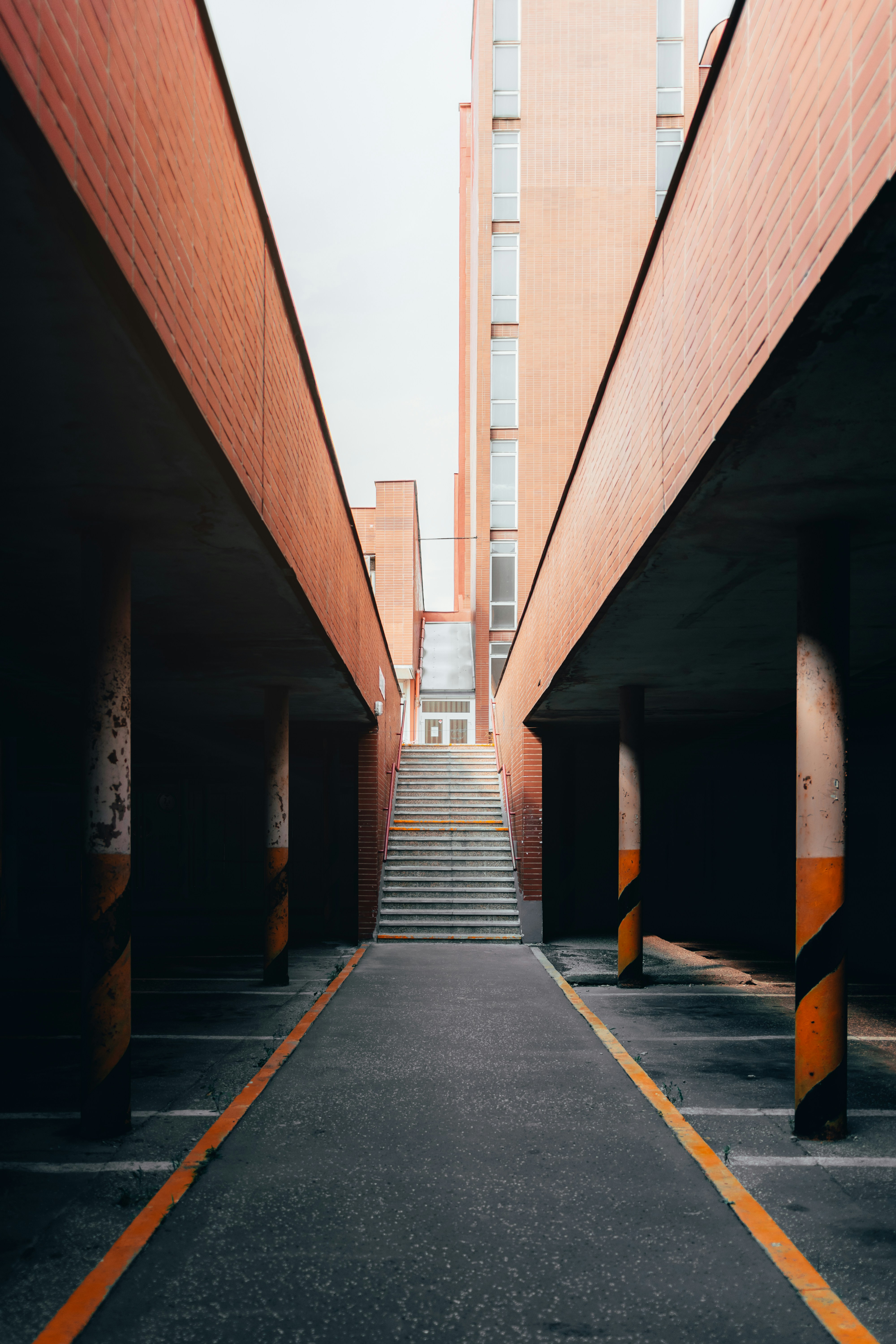 gray concrete road