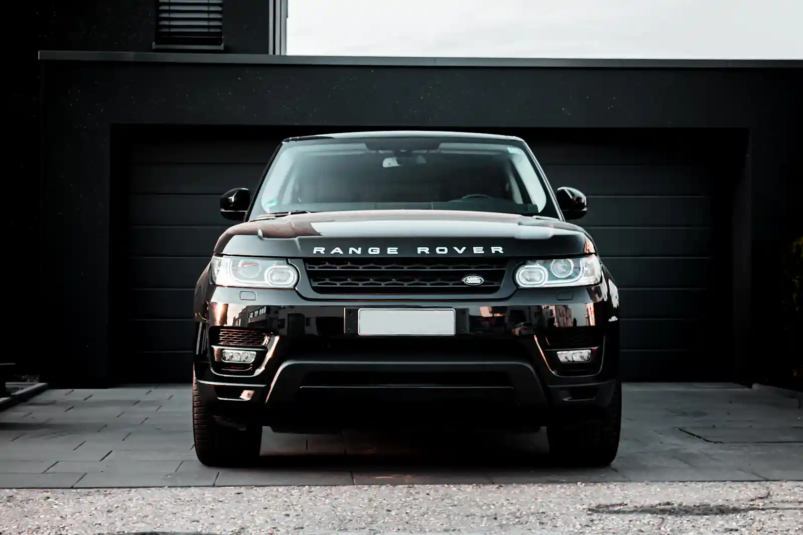 Range Rover Autobiography LWB galeri görseli 3
