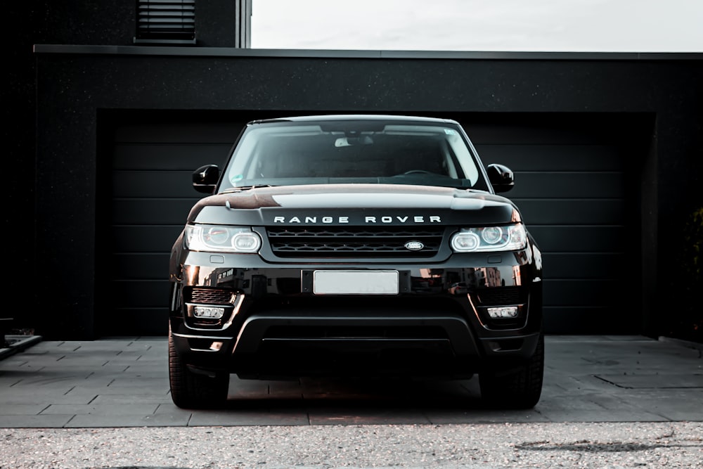black Land Rover Range Rover
