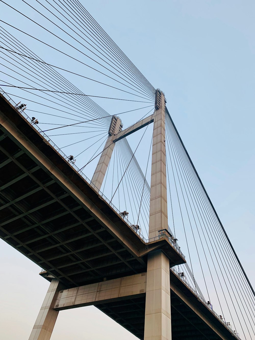 brown concrete bridge