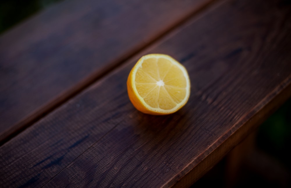 closeup photo of sliced citrus fruit