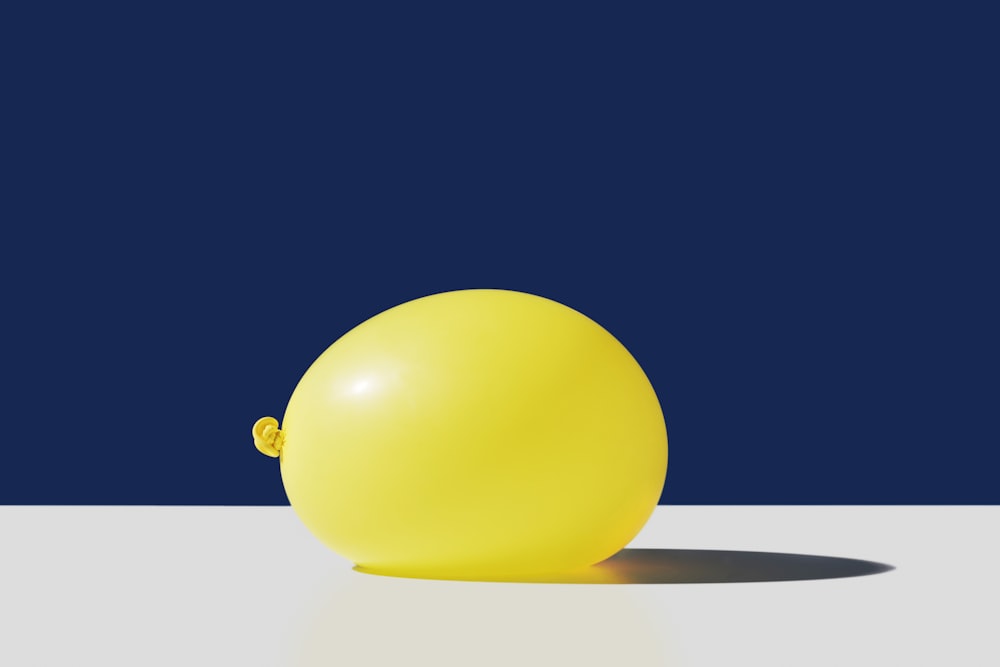 gelber Luftballon