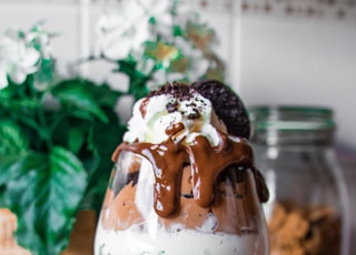 Oreo cookie sandwiches dessert in short-stem glass