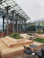round black and white metal table with chairs set