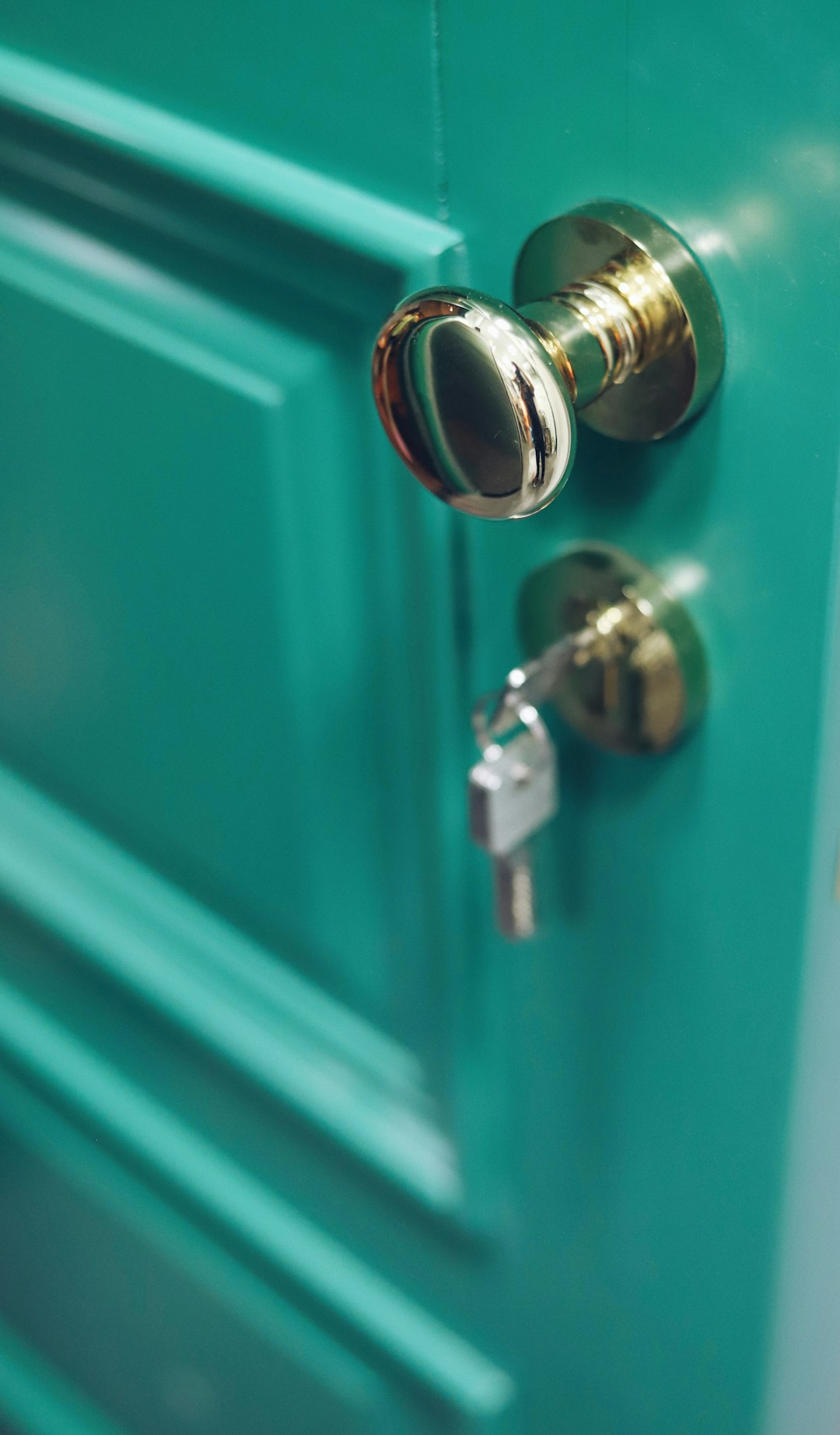  door knob with key lock