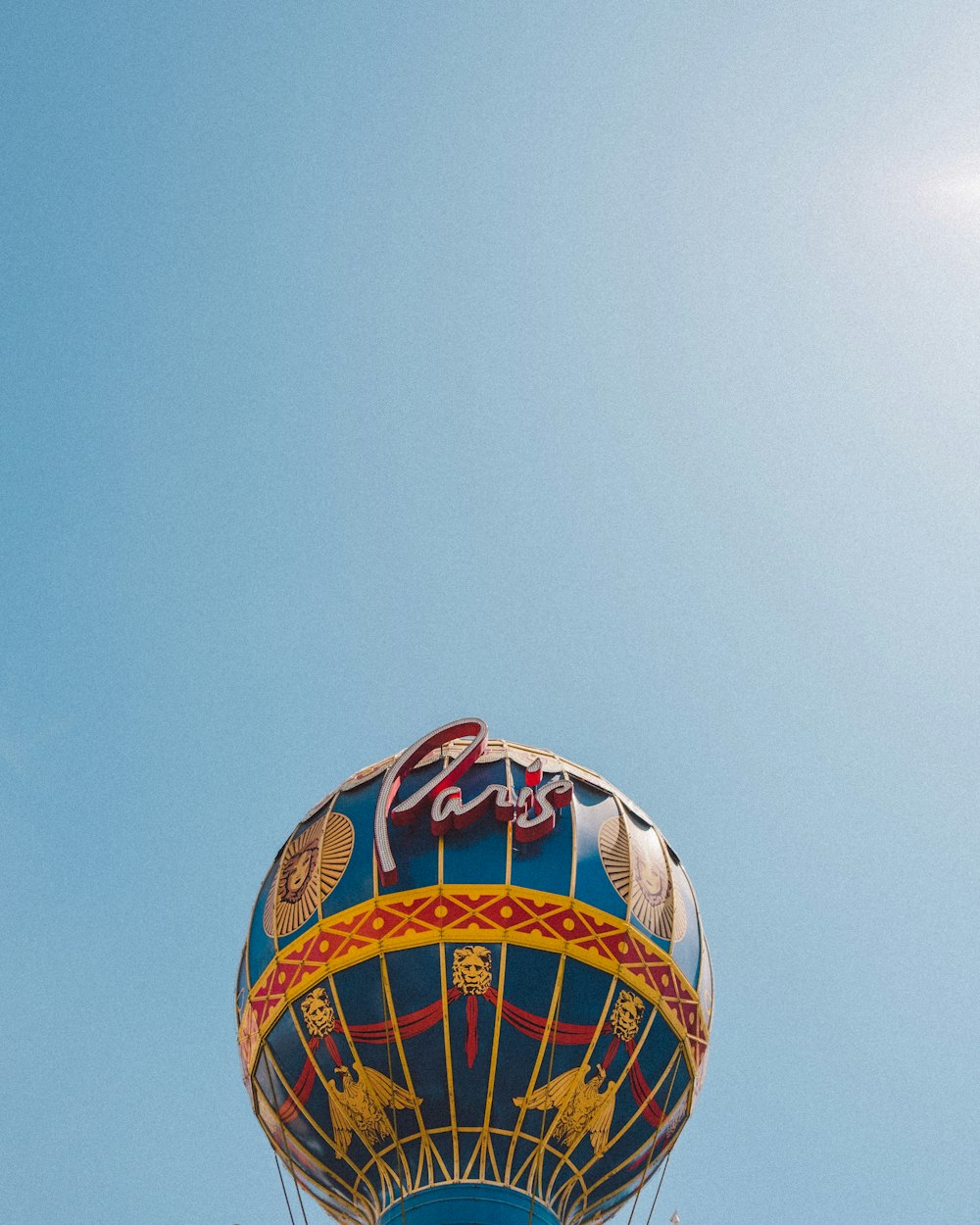 blue and multicolored hot air balloon