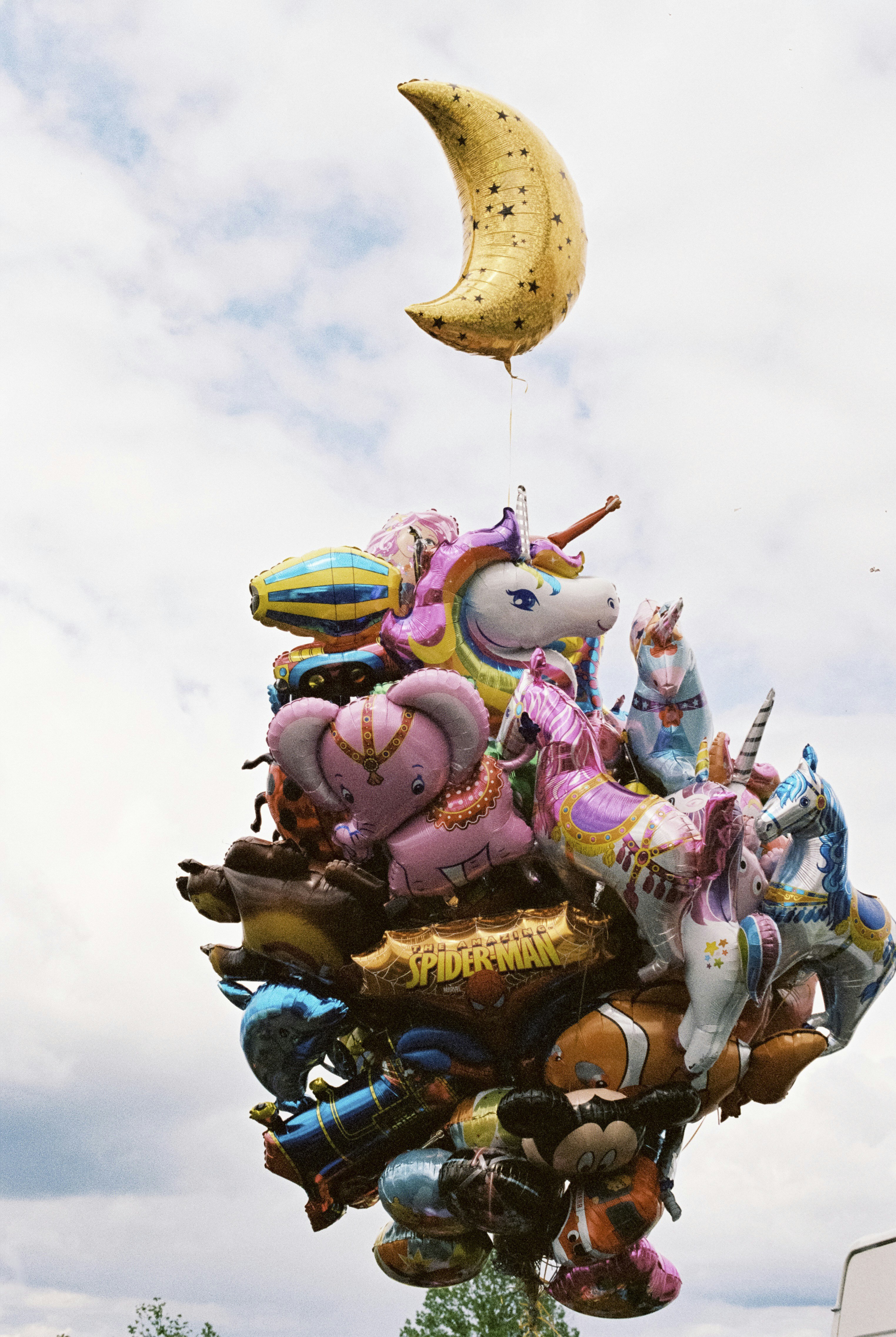 Photo by markusspiske