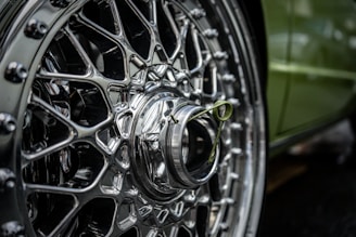 chrome vehicle wheel