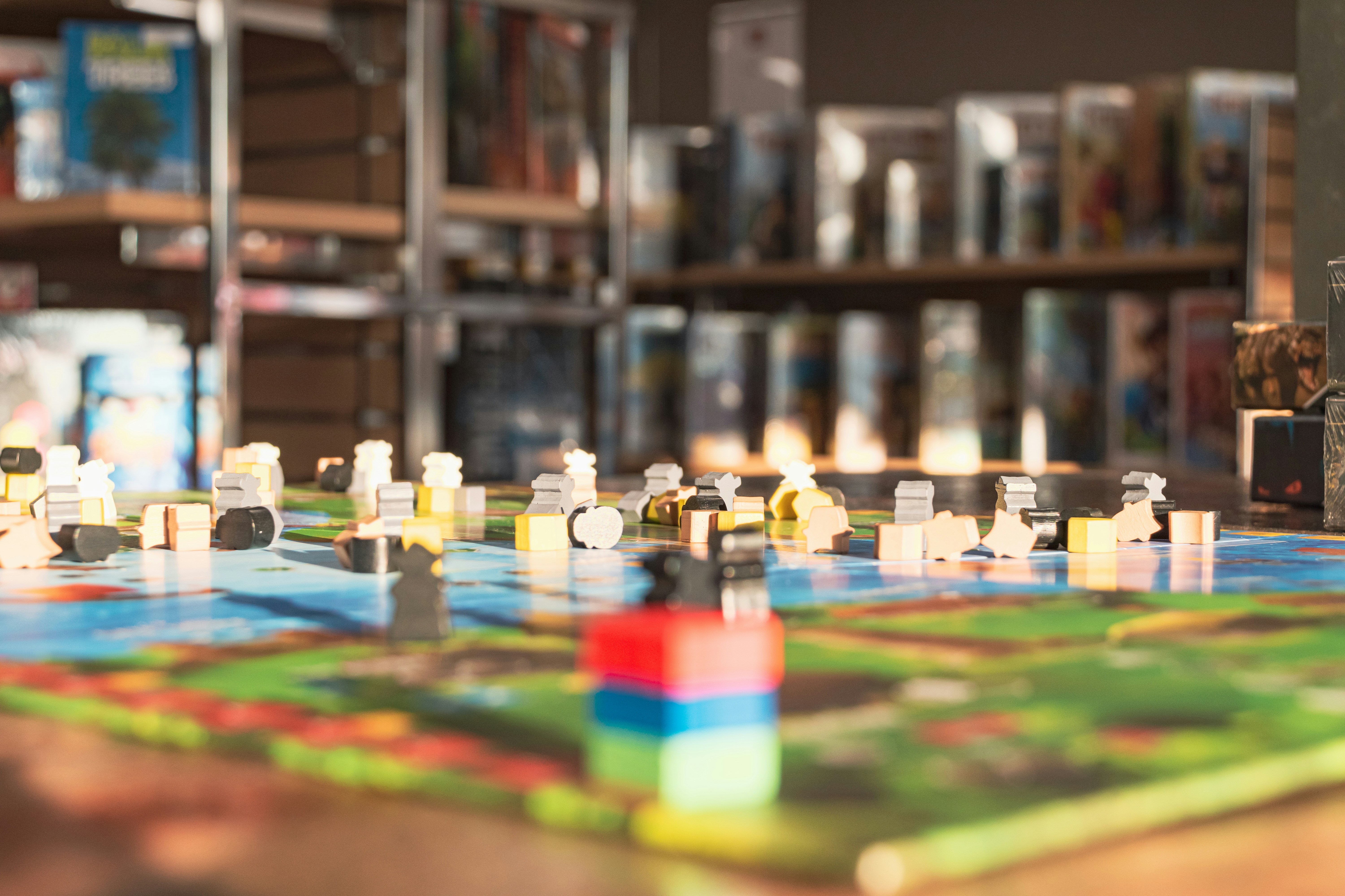 Cool online boardgames you can play with friends for free 