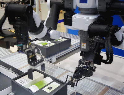 Compact edge reader hardware in an industrial setting