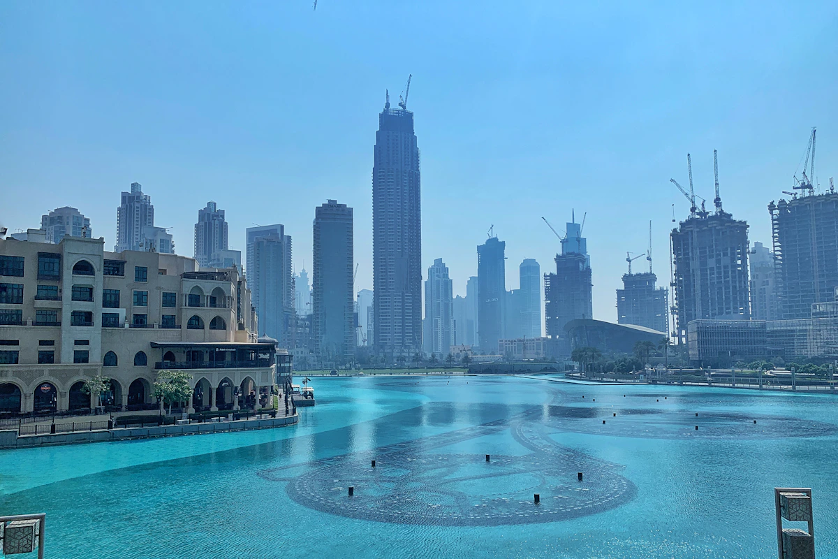 Combo: Burj Khalifa + ARTE MUSEUM Dubai