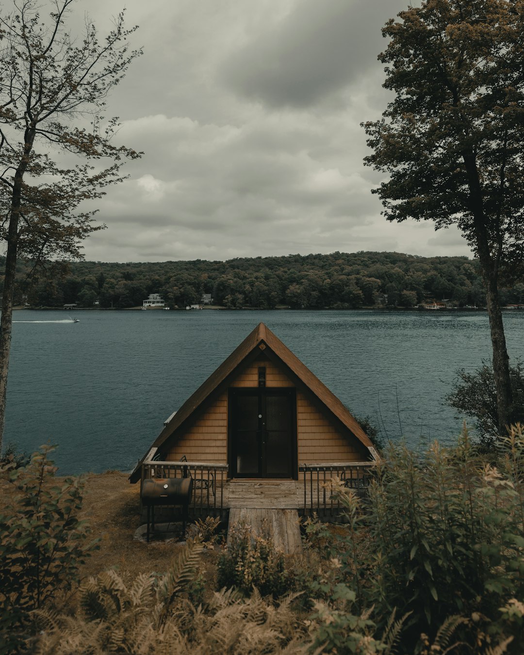 brown wooden house