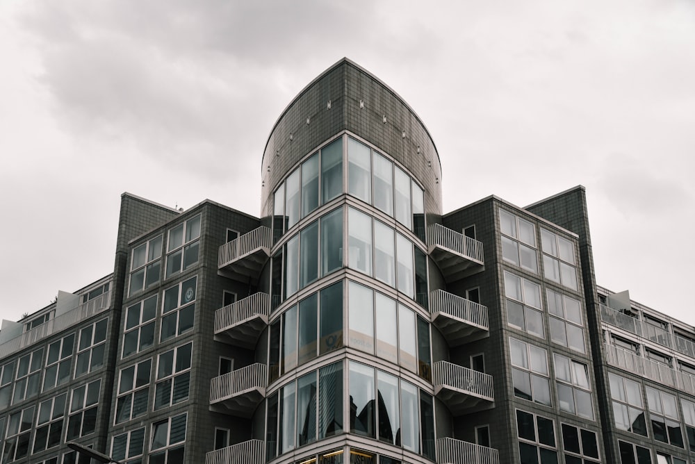 black building during daytime