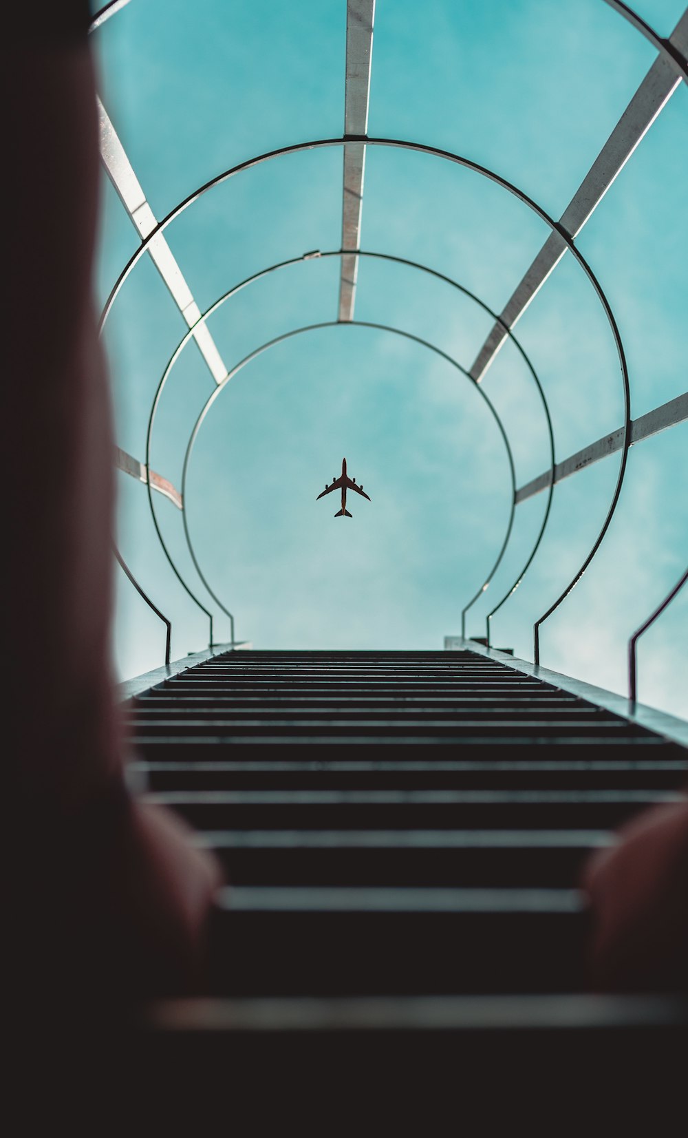 Vue de ver Photo d’un avion volant pendant la journée