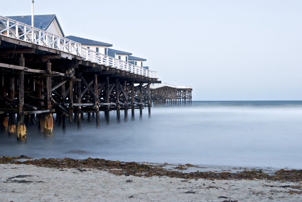 houses on dock