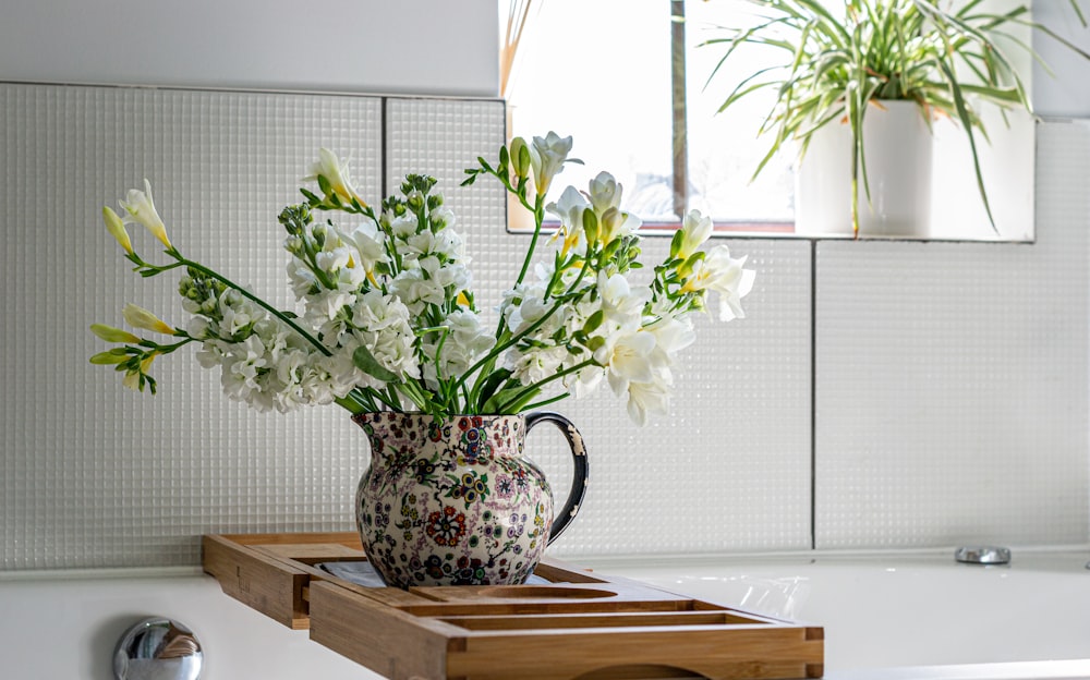 white petaled flower