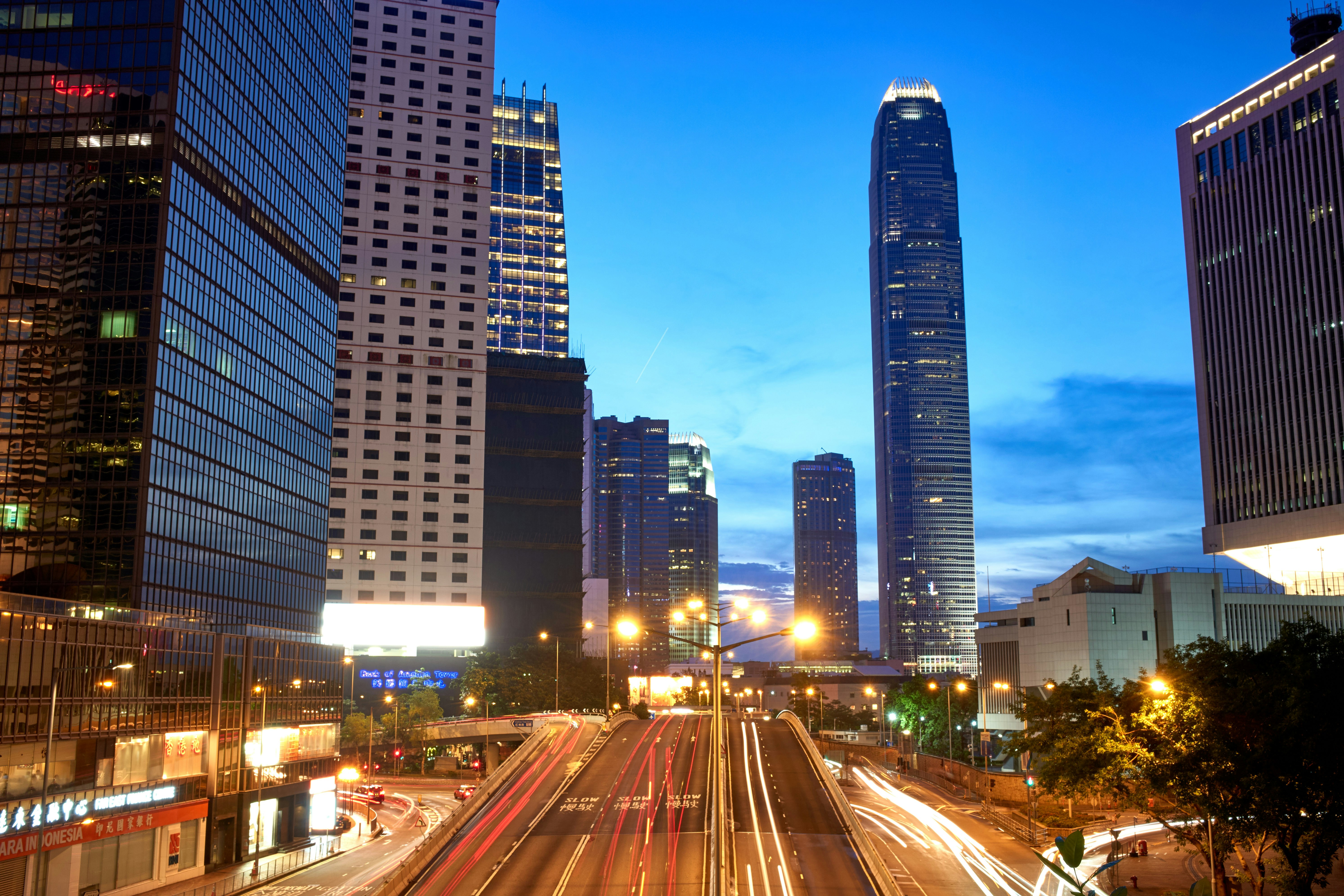 AI พลิกโฉมตลาดแรงงานไทย: ความท้าทาย โอกาส และหนทางสู่การปรับตัวในยุคดิจิทัล