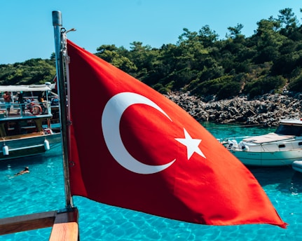 Türkiye'de Elektronik Komponent Üretimi: Neden Gerideyiz ve Nasıl Çözüm Üretebiliriz?