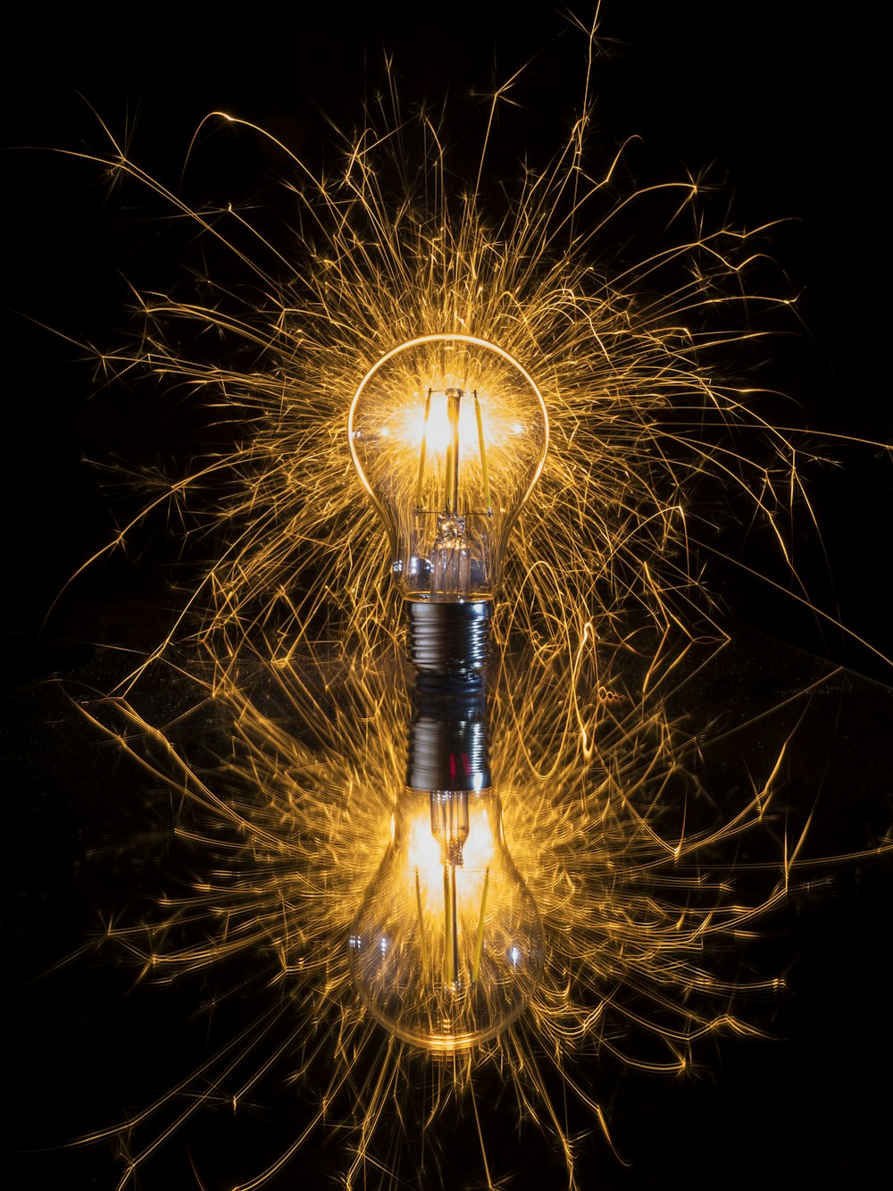 100+ Lightbulb Pictures | Download Free Images on Unsplash