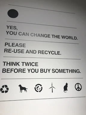 a sign that is on the side of a wall