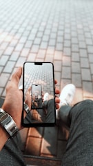 A smooth animation showing infinite scrolling on a mobile news app