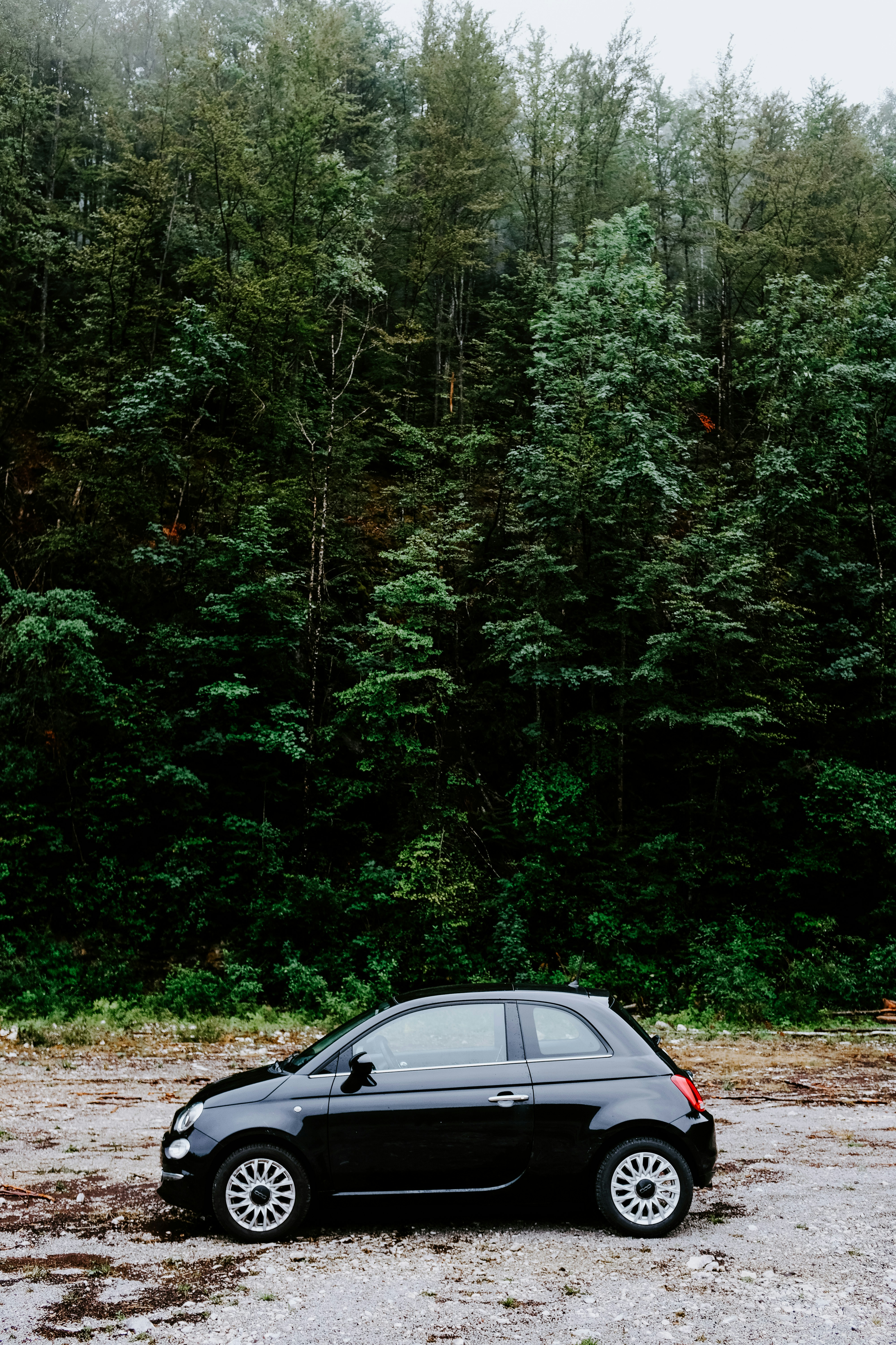 Photo by adrienolichon