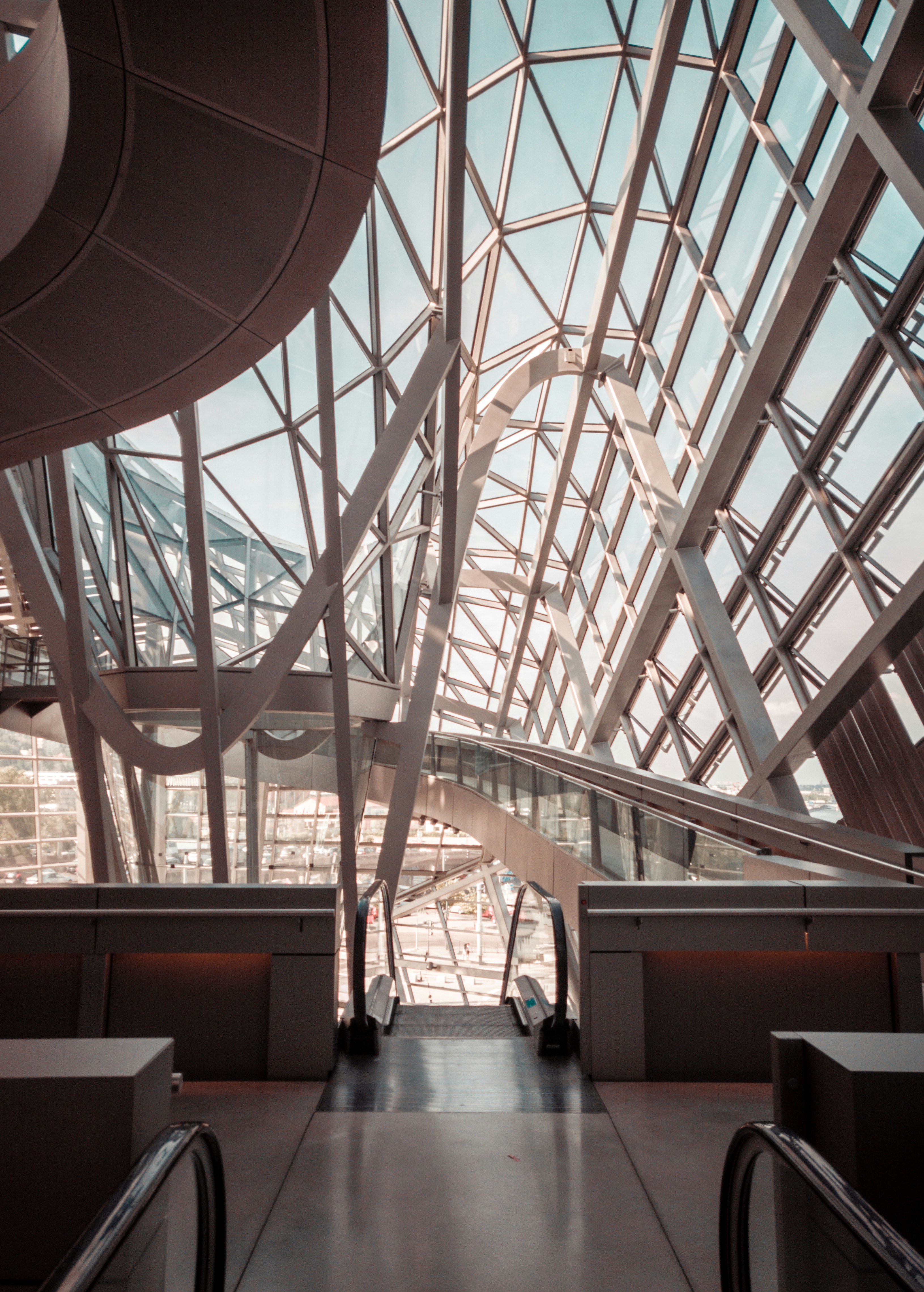 Photo by valentinlacoste