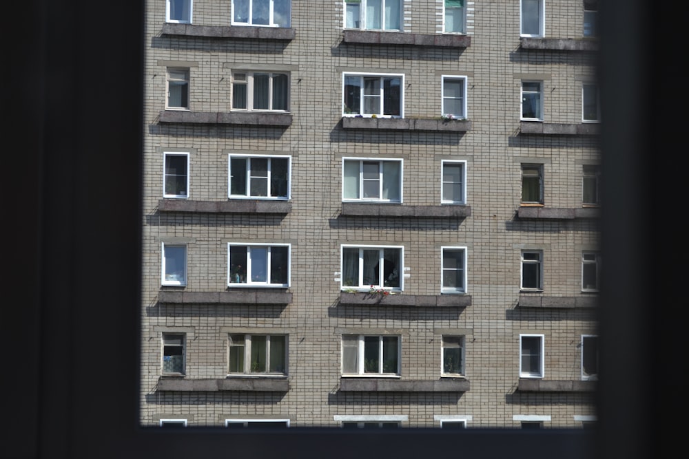 brown concrete building