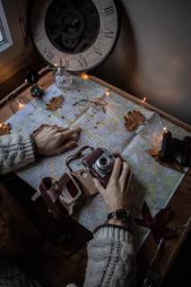 black and gray DSLR camera